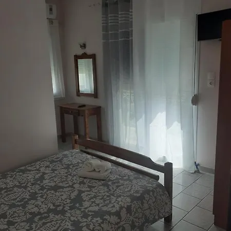 Diane Luxury Skála Kallirákhis