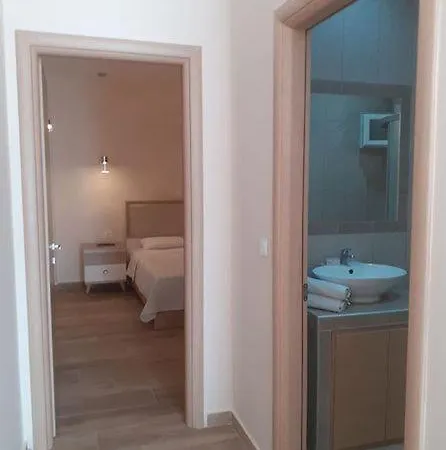 Diane Luxury Aparthotel